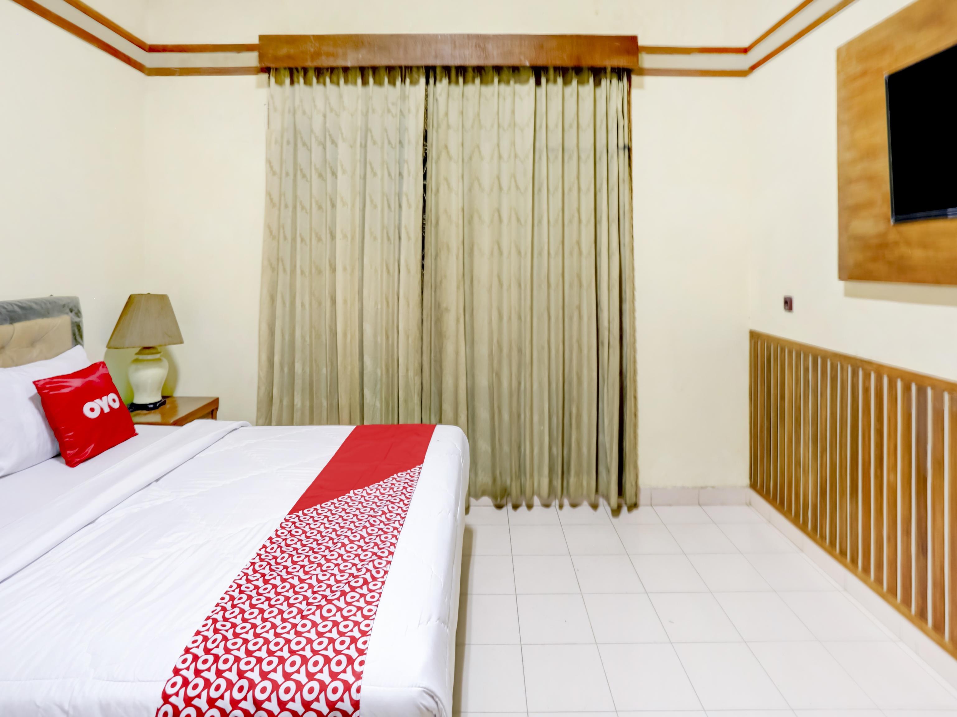 Oyo 90066 Tobana Pejaten House Jakarta Kültér fotó