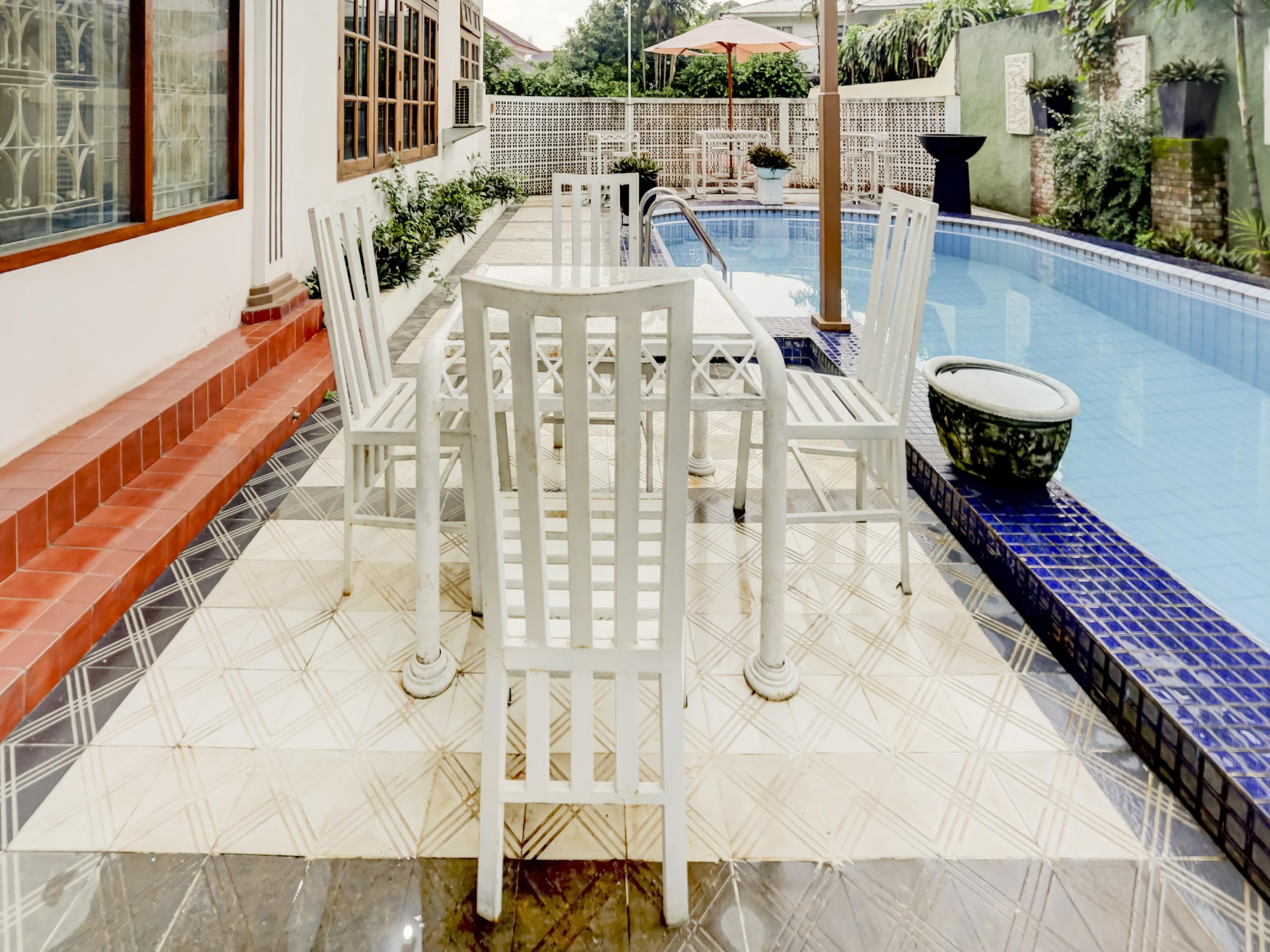 Oyo 90066 Tobana Pejaten House Jakarta Kültér fotó